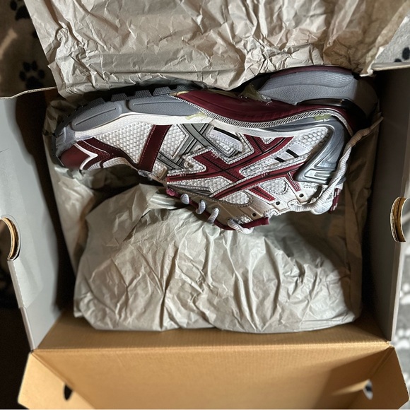 Brand new Balenciaga 4 color runners - Picture 5 of 8